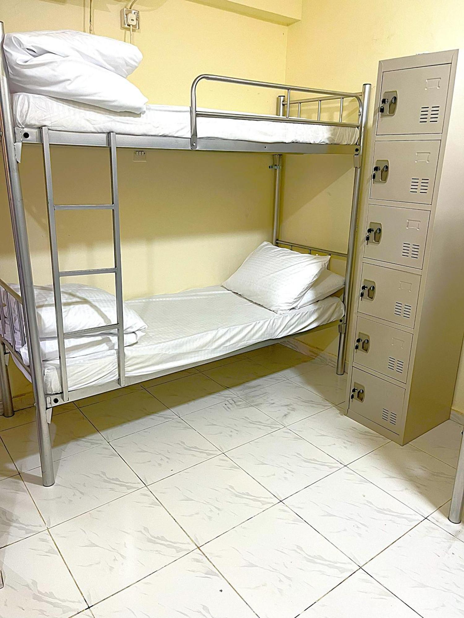 Yoko Luxury Hostel Дубай Екстер'єр фото